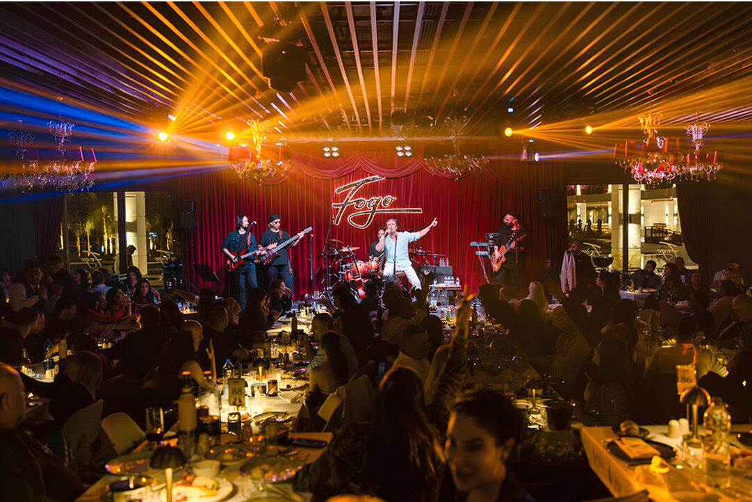 05 Grand Sapphire Blu Fogo Restaurant Live Bar